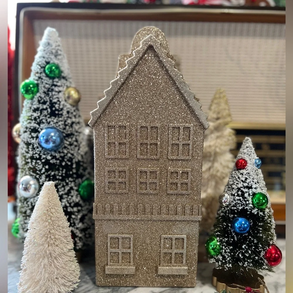 ✨NEW⚜️Target Wondershop Gold Glitter Christmas Village Building🎄